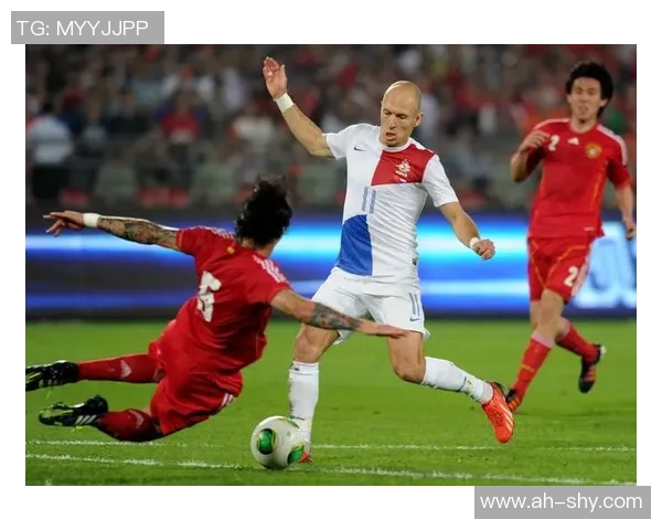 《足球之歌：那些在绿茵场上闪耀的球星传奇与辉煌瞬间》