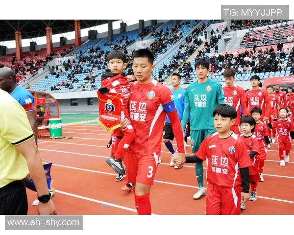 如何通过足球视频剪辑展现球星风采与技术魅力的创作技巧 如何通过足球视频剪辑展现球星风采与技术魅力的创作技巧